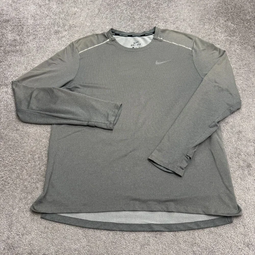 Nike Dri-Fit Running Long Sleeve Activewear T-Shirt Mens XL Gray Reflective Tee